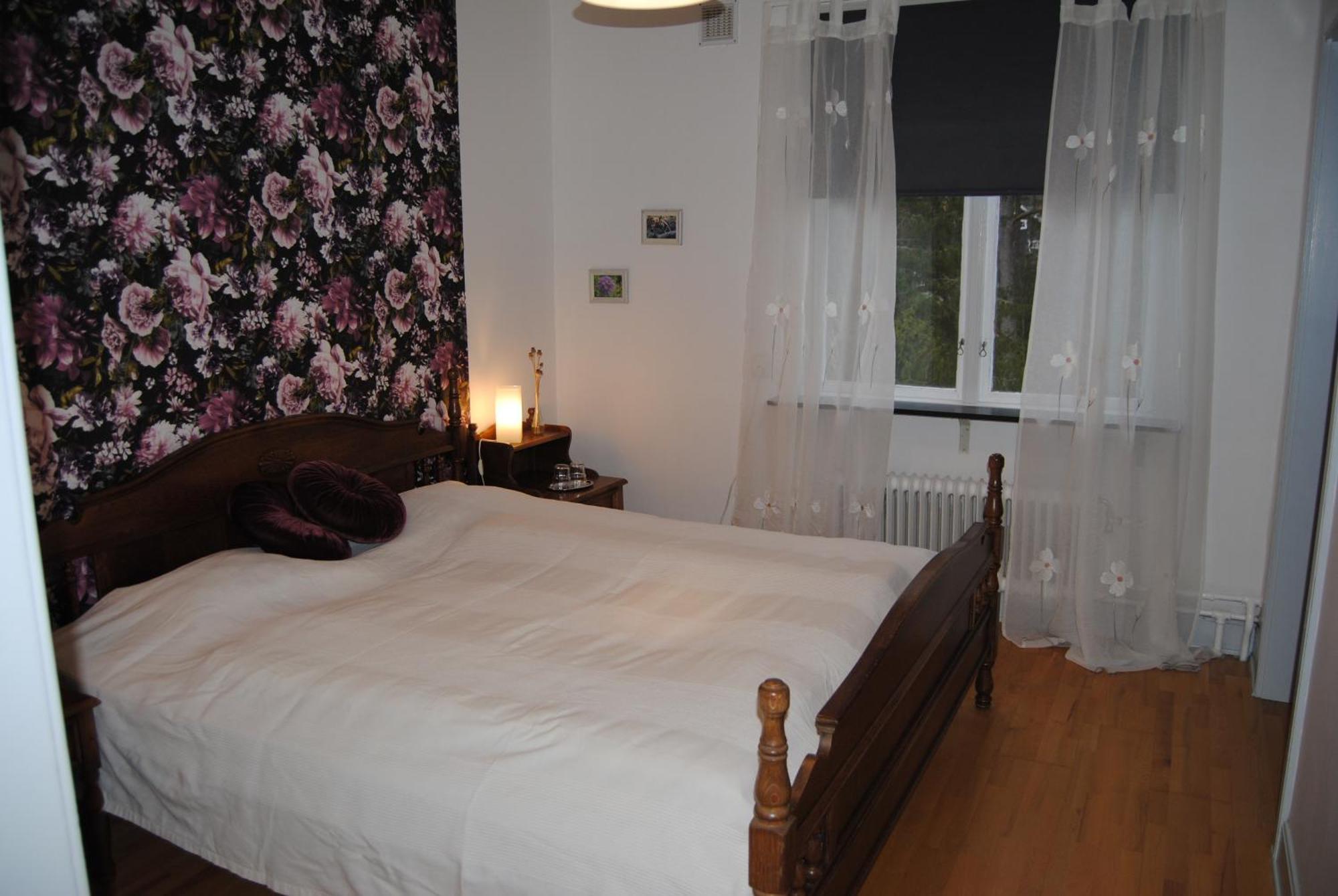Villa Karlloesa - Bed And Breakfast Malilla Екстер'єр фото
