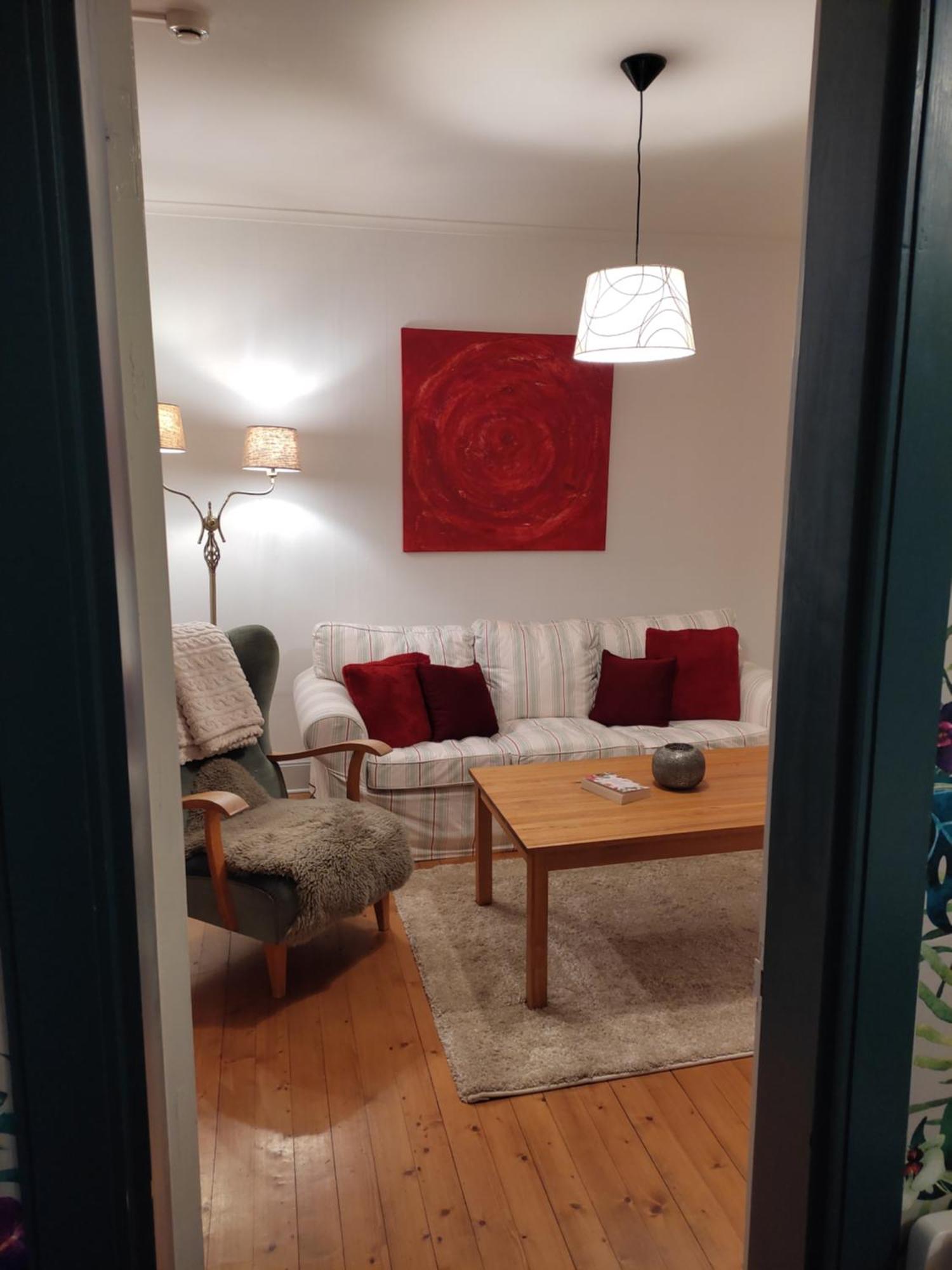 Villa Karlloesa - Bed And Breakfast Malilla Екстер'єр фото